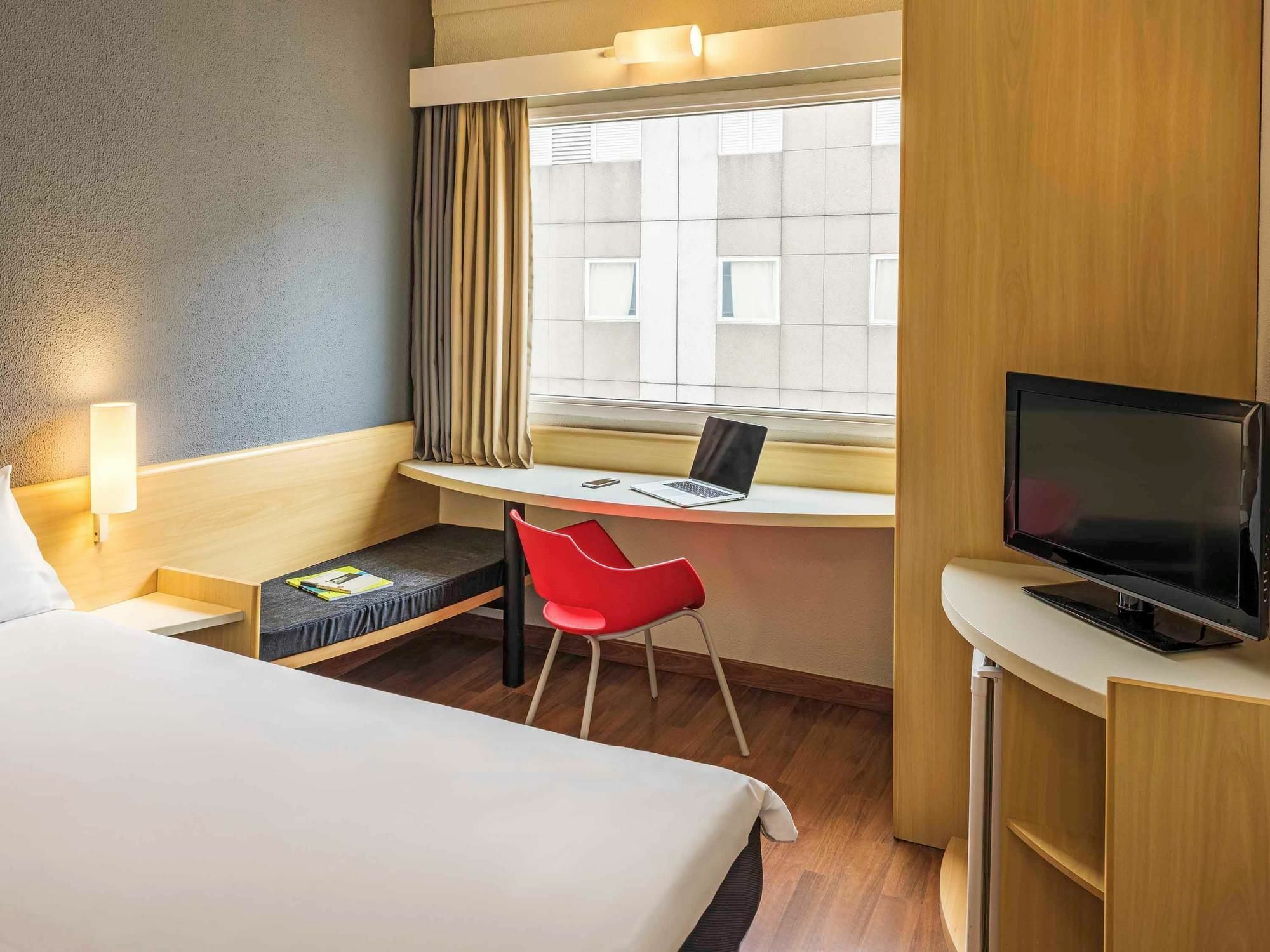 Ibis Tambore บารูเอรี ภายนอก รูปภาพ